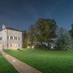 Farm stay Monteborre Cento (Emilia-Romagna)
