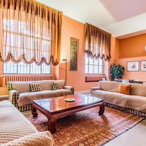 Apartment Sarpi Milan