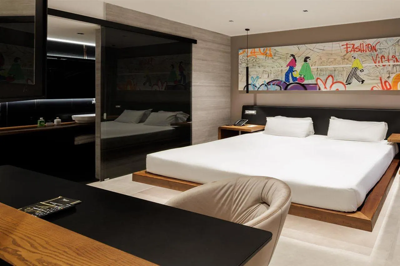 ****  The Corner Duomo Hotel Milan Italy